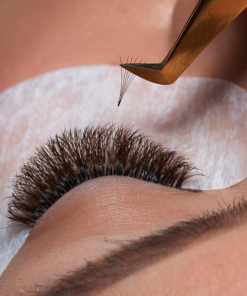 russian volume lashes fans mirka eyelash extensions training courses online london